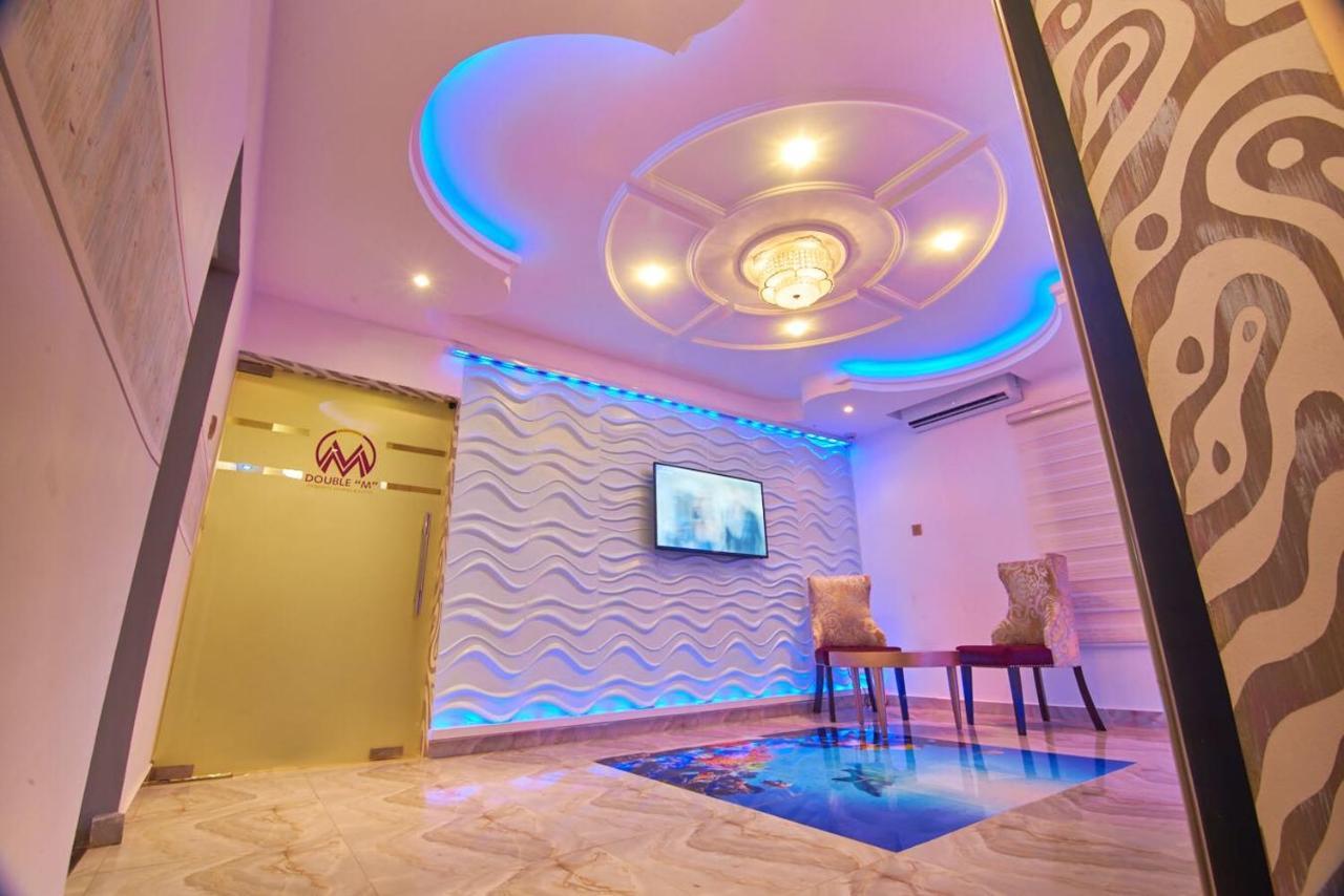 Double M Exquisite Suites And Lounge Lekki Ogombo Εξωτερικό φωτογραφία